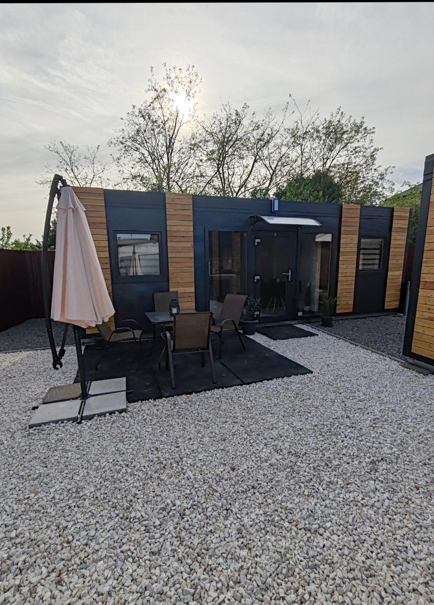 Oliva Apartman Makó Екстериор снимка